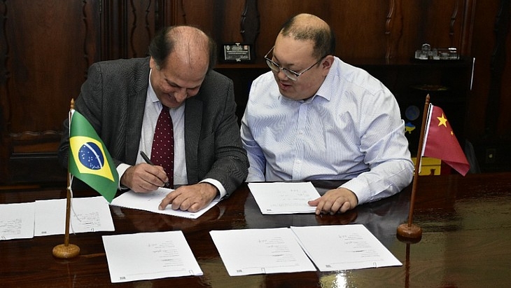 cf8662bea39330fa0a84a5617e32b09d