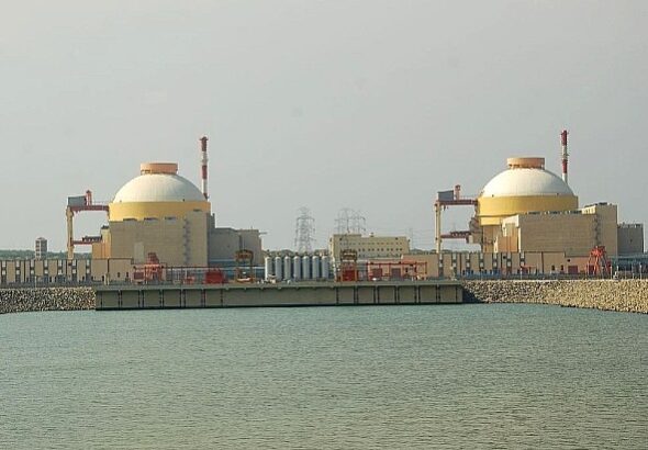 Россия начала поставки ядерного топлива для третьего блока АЭС «Куданкулам»