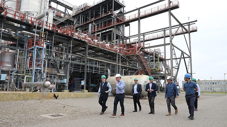 4c148123e9517a5c0fa24fcb31c6e58a