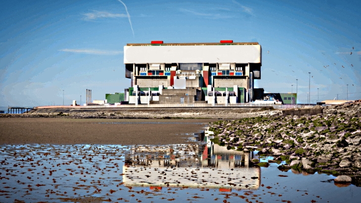 d24f22875569946bf70d8c7a15c15191