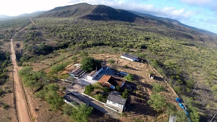 695d81f8504c170d48274b994b356c57