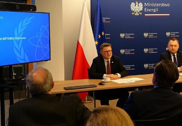 7f699931f489742a71614fd3cce7e8b5