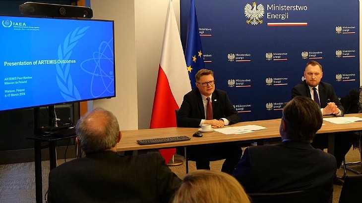 7f699931f489742a71614fd3cce7e8b5