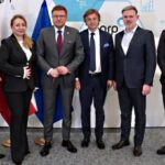 088a011eef496cc4f836dac4e59295ae