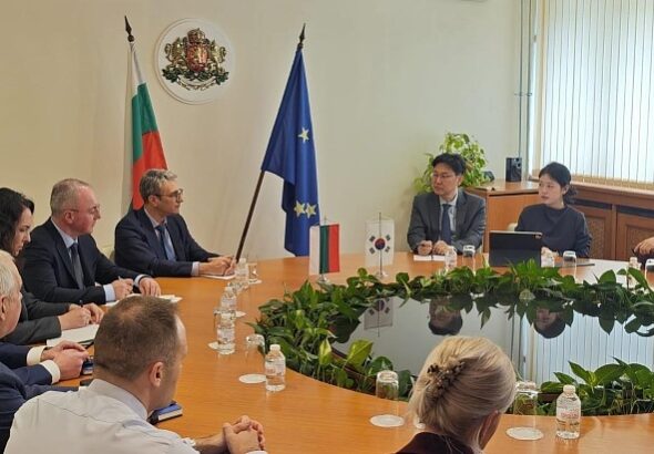 61e4fd5db93097669d8d369c87e58b81